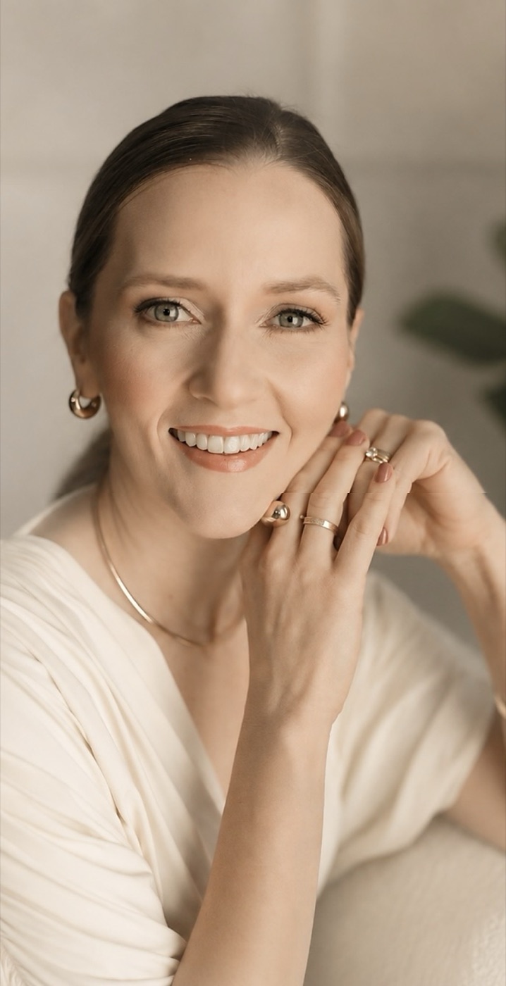 Dra. Gabriela Bourscheid